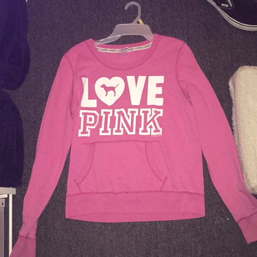 Long sleeve pink shirt